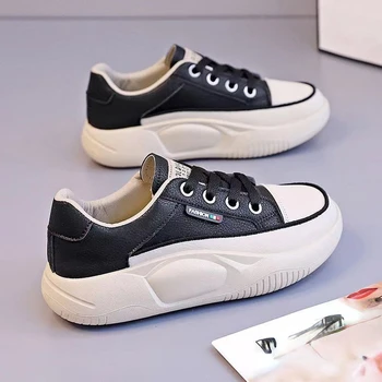 2023 Нова Лятна Спортни обувки от изкуствена кожа С дупки Дамски обувки в стил ретро дантела Мека Подметка Дебела подметка Дишаща Ежедневни спортни обувки