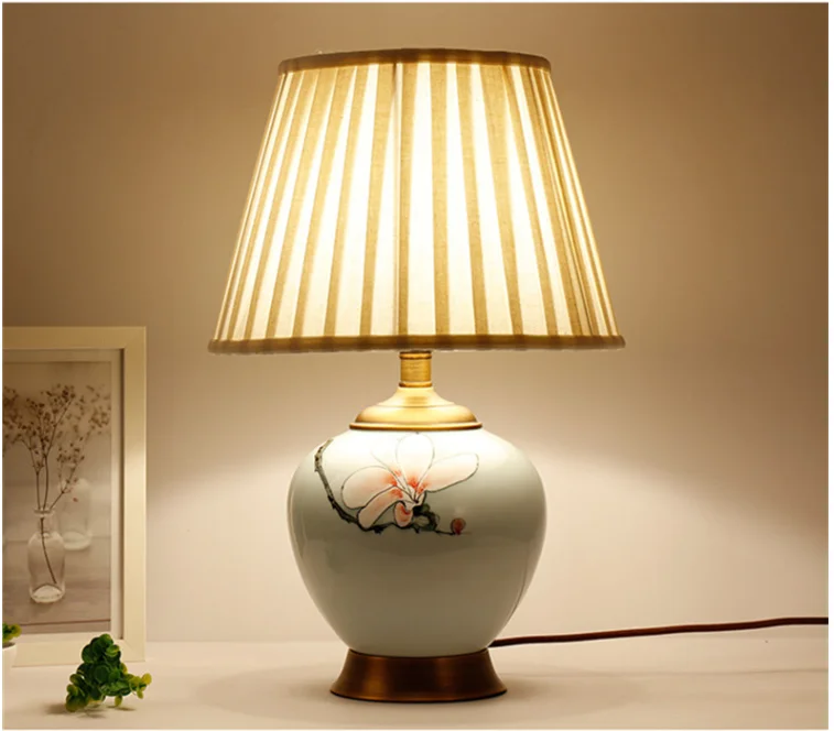 Керамични настолни лампи RONIN Настолни лампи Луксозна Модерна Медни плат за фоайе всекидневна Офис на Творческа спални на Хотел . ' - ' . 4
