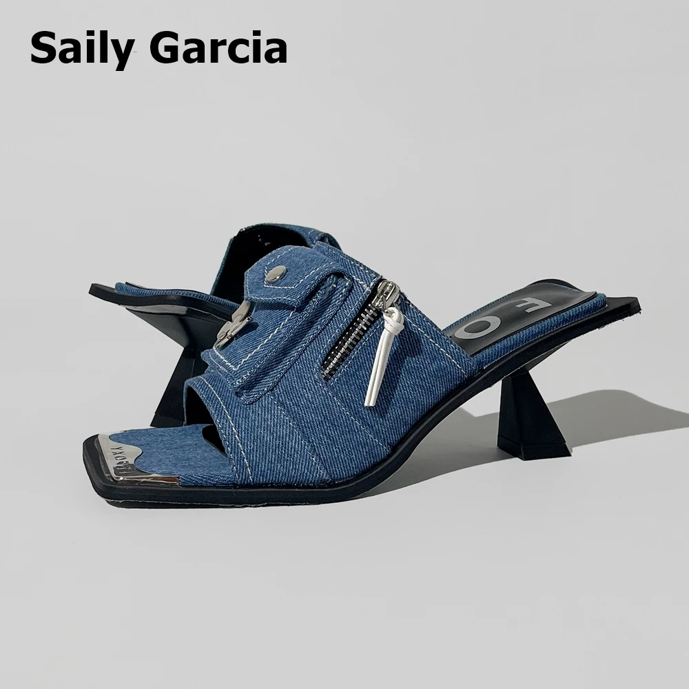 Сини дънкови Секси чехли с квадратна отворени пръсти в Ретро стил 2023, Нови Летни дамски Джапанки на коническом токчета, украсени с метална пеперуда, Модерни обувки . ' - ' . 1